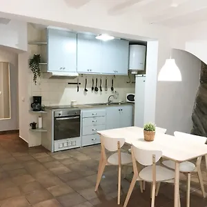 https://planta-baja-centro-cadaqus.topcostabravahotels.com